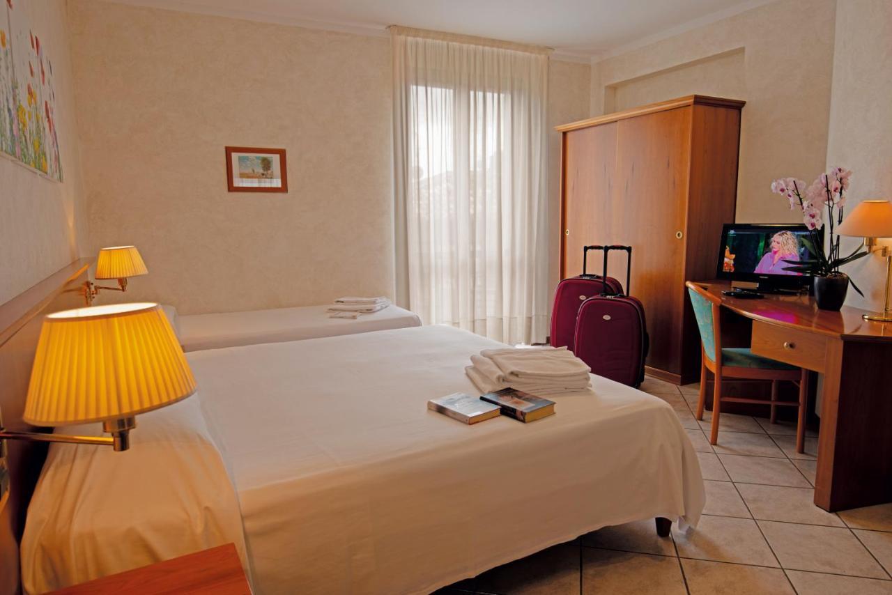 Hotel Corte Regina سيرمِيوني المظهر الخارجي الصورة