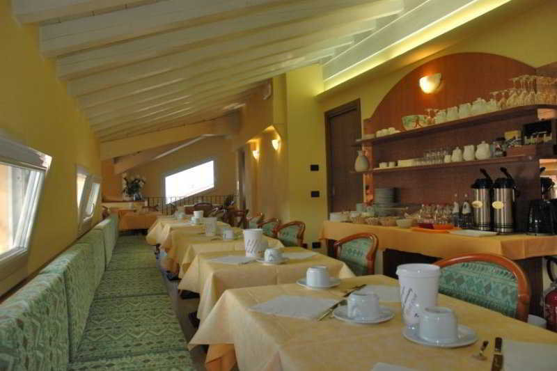 Hotel Corte Regina سيرمِيوني المظهر الخارجي الصورة